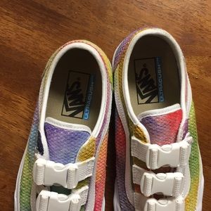 vans clip on vans clip on